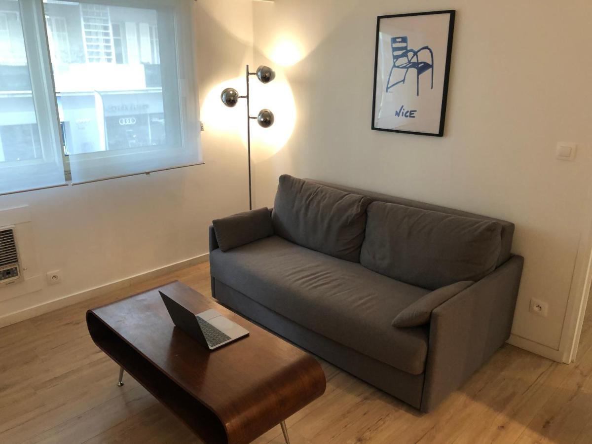 Le Clio Carre D'Or Beach Apartment Ница Екстериор снимка